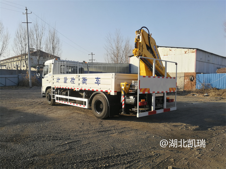 DWJ5180JJHD6計量檢衡車左后方 DWJ5180JJHD6計量檢衡車左后方